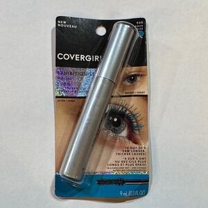 COVERGIRL Exhibitionist Silver Mascara